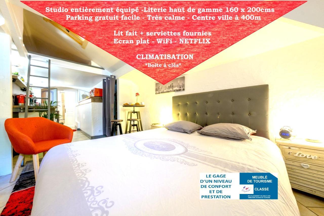 Studio, Lit Queen Size, NETFLIX et WIFI, parking, HYPERCENTRE a 400m, lave vaisselle, arrivee tardive possible avec boite a cles Albertville Extérieur photo